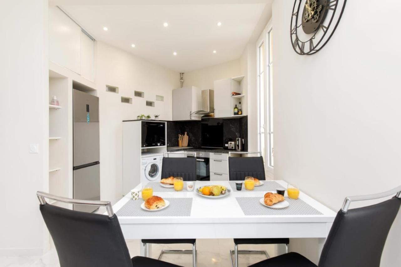 Bright And Elegant Renovated Two Rooms - Near Suquet คานส์ ภายนอก รูปภาพ